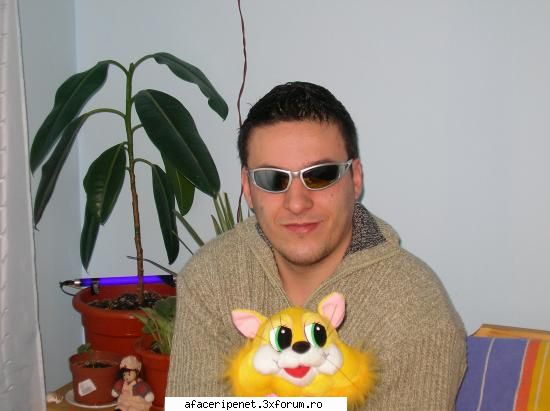 de ce nu vorbim si despre haine? - credeti ca hainele il fac pe om sau invers?:) - DIVERSE